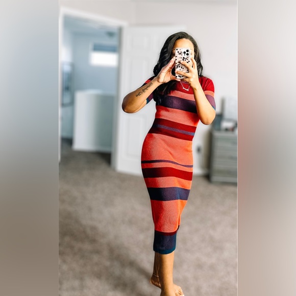 ASOS Beautiful and Comfortable striped sweater dress - Picture 2 of 10